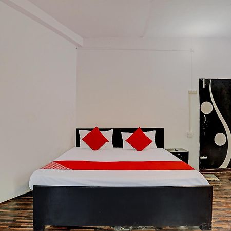 Hotel O Samrat Ghaziabad Zewnętrze zdjęcie