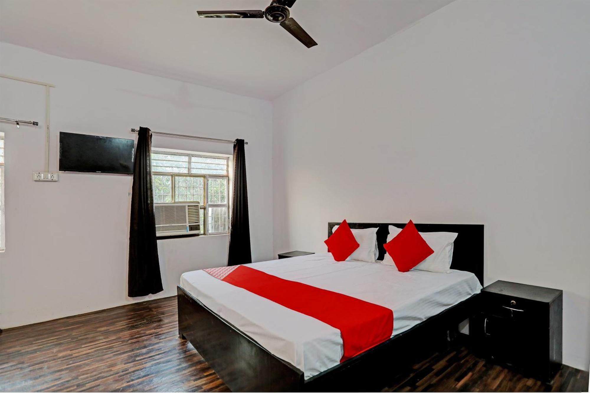 Hotel O Samrat Ghaziabad Zewnętrze zdjęcie