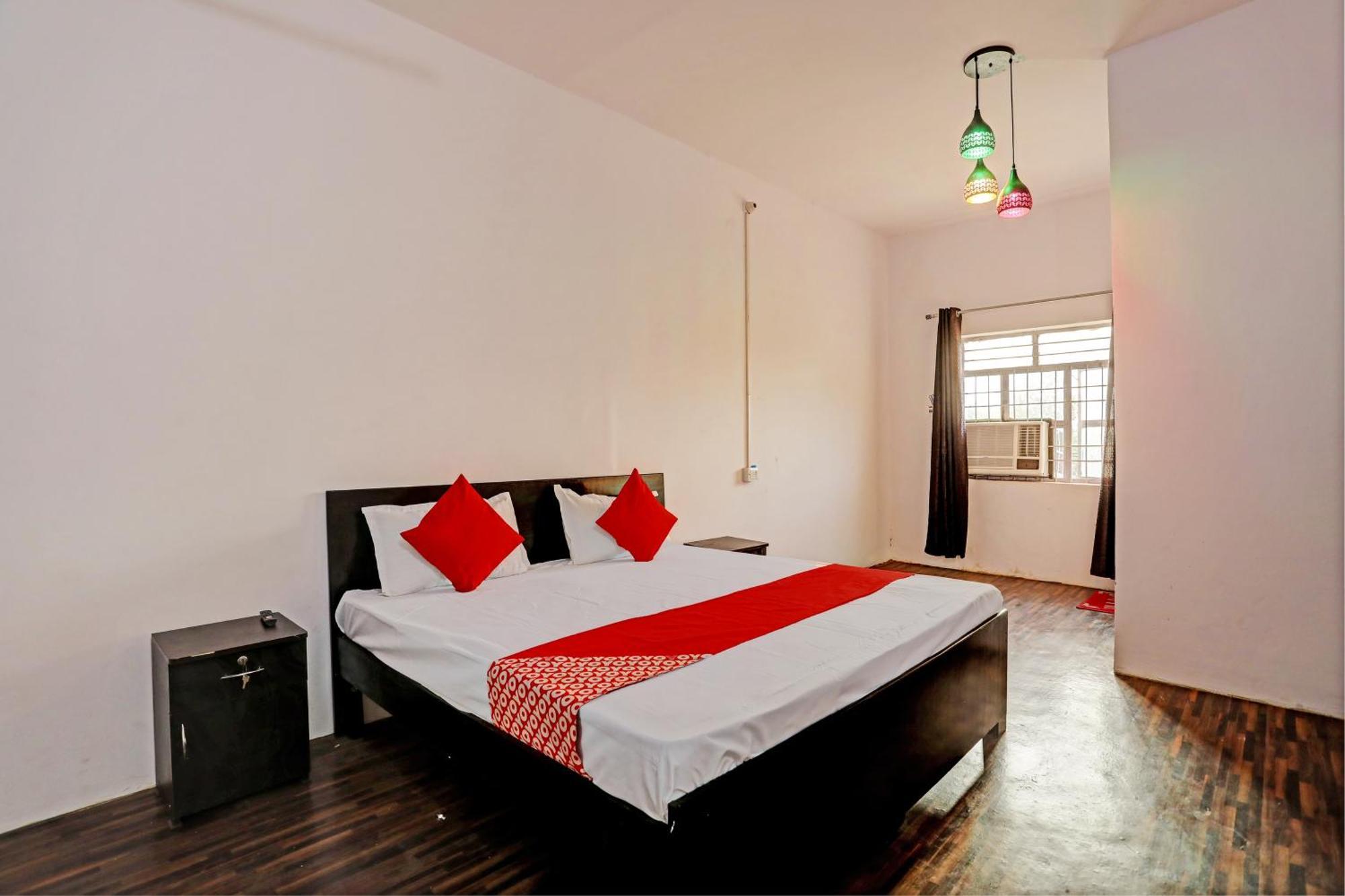 Hotel O Samrat Ghaziabad Zewnętrze zdjęcie