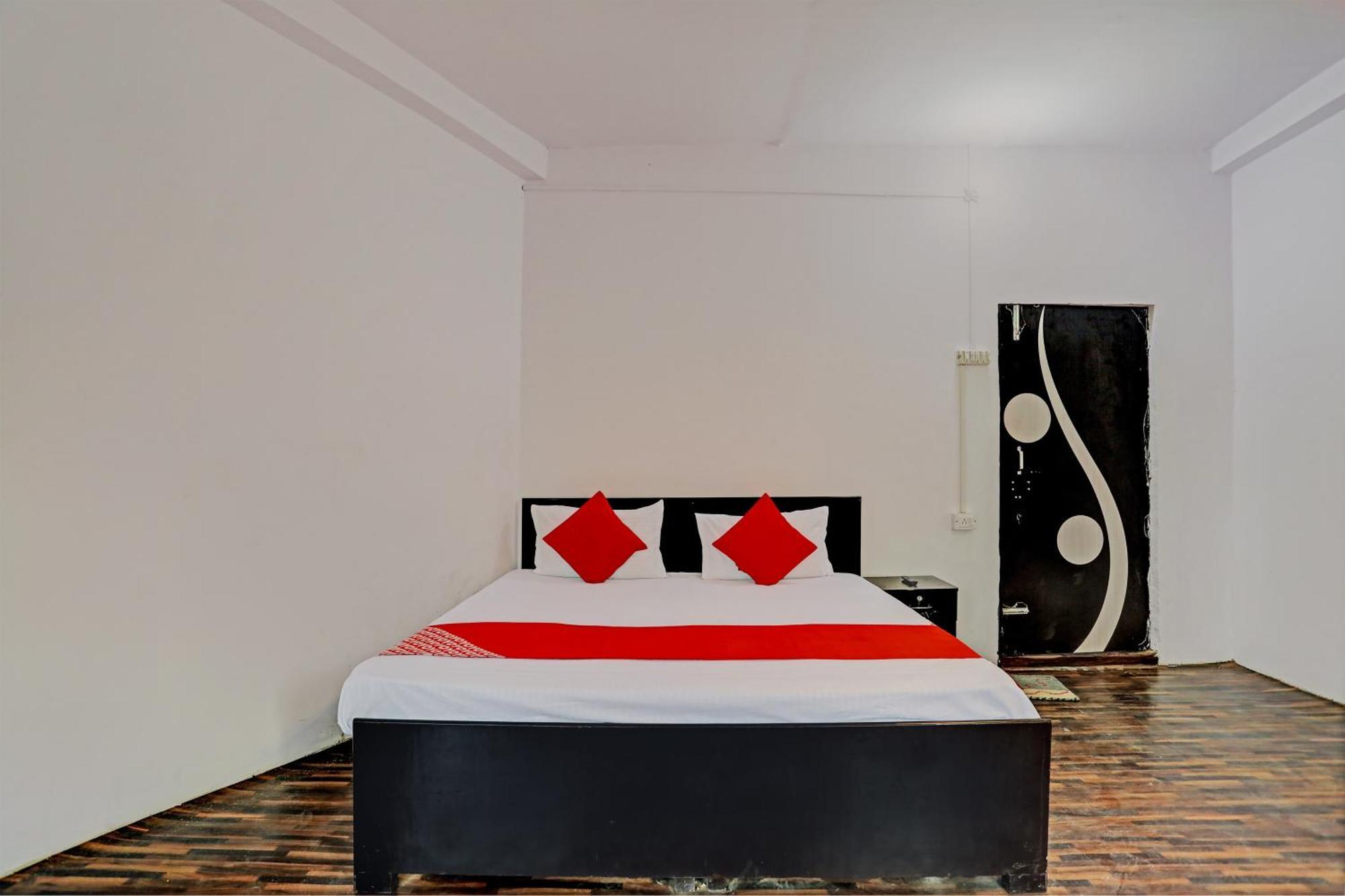Hotel O Samrat Ghaziabad Zewnętrze zdjęcie