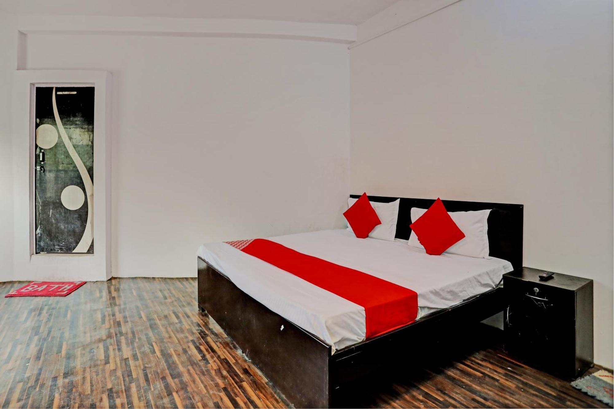 Hotel O Samrat Ghaziabad Zewnętrze zdjęcie