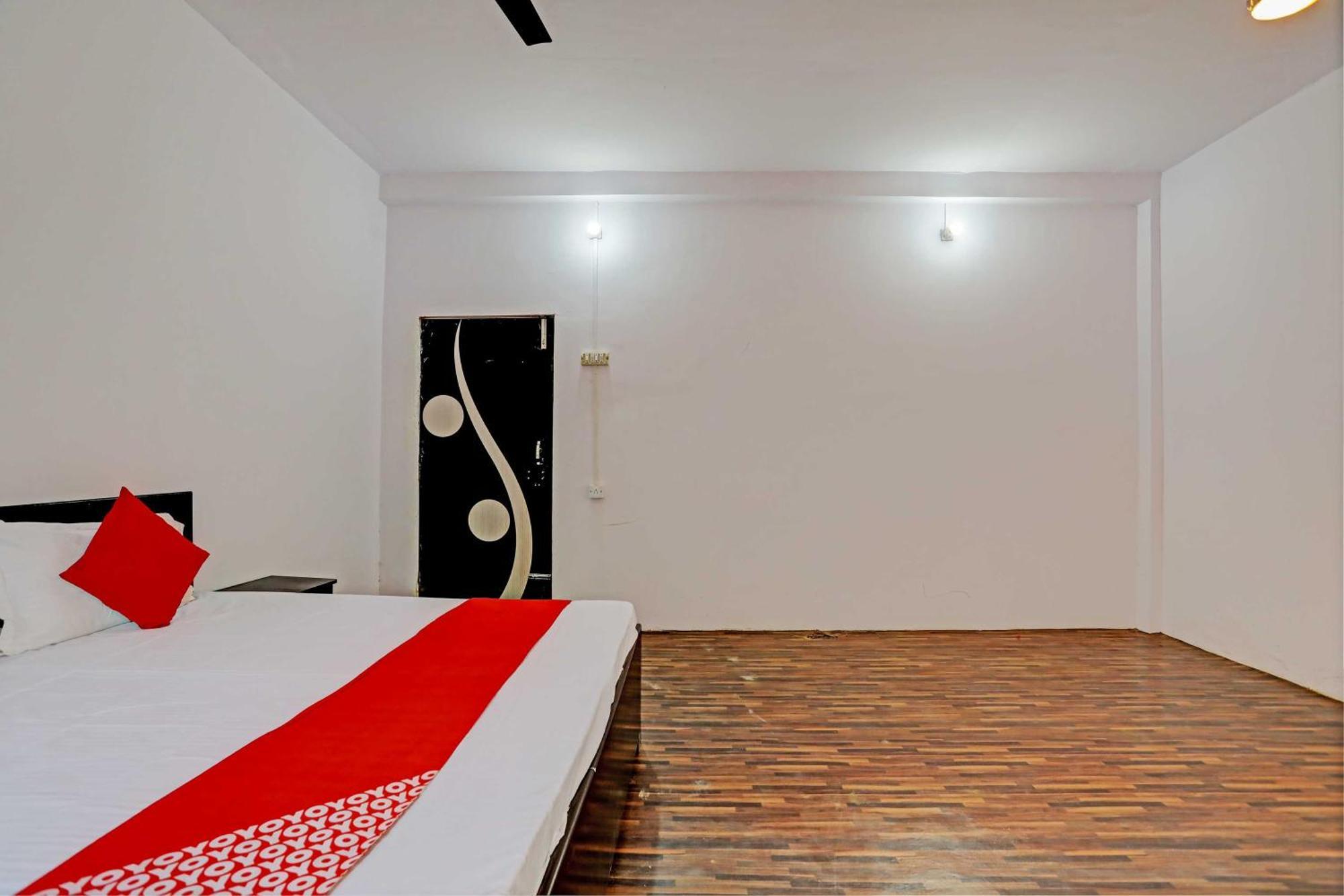 Hotel O Samrat Ghaziabad Zewnętrze zdjęcie